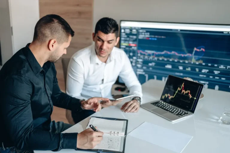 Homebusinessmag Review: What It Is, Features, Risks, and Alternatives